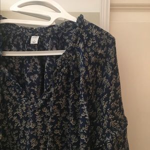navy floral blouse